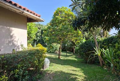 4 Bed Townhouse with En Suite in Runda - 2