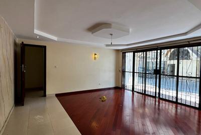 3 Bed Apartment with En Suite in Lavington