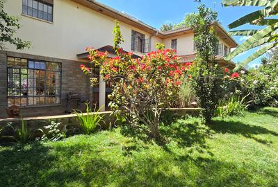 4 Bed Townhouse with En Suite in Gigiri