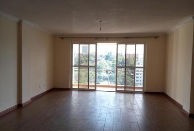 3 Bed Apartment with En Suite at Riverside Drive