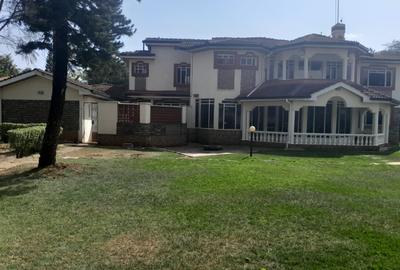 5 Bed House with En Suite at Faith Drive - 4