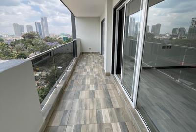 2 Bed Apartment with En Suite in Riverside - 2