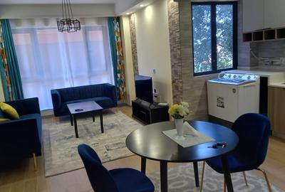 Serviced 1 Bed Apartment with En Suite at Oloitoktok Rd