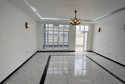 4 Bed House with En Suite at Thika Road - 4