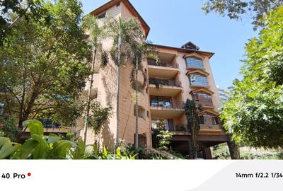 Serviced 3 Bed Apartment with En Suite in Westlands Area