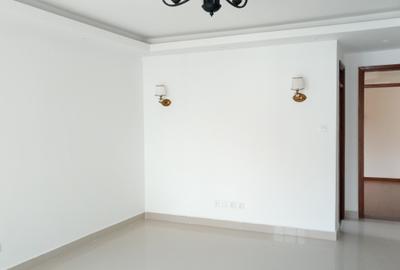 1 Bed Apartment with En Suite at Dennis Pritt Road - 4