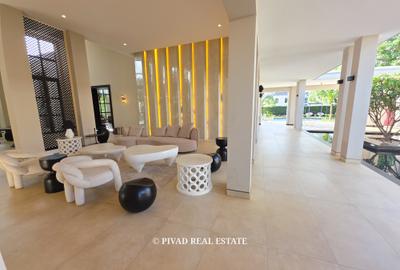 4 Bed Townhouse with Swimming Pool in Runda - 2