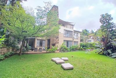 4 Bed Townhouse with En Suite at Lavington Green - 4