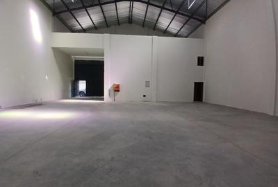 5,500 ft² Warehouse with Backup Generator in Syokimau - 4