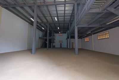 17,000 ft² Warehouse with Service Charge Included in Ruaraka