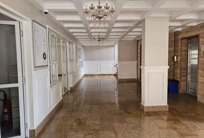 3 Bed Apartment with En Suite in Riverside