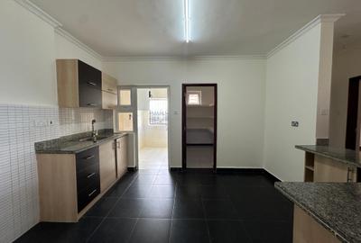 2 Bed Apartment with En Suite at Lavington