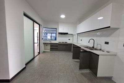 4 Bed Apartment with En Suite in Kileleshwa