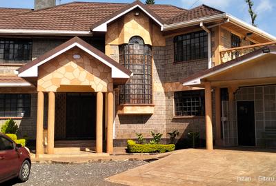 5 Bed Townhouse with En Suite at Karen Plains - 3