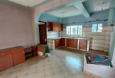 4 Bed House with En Suite at Rangau - 4