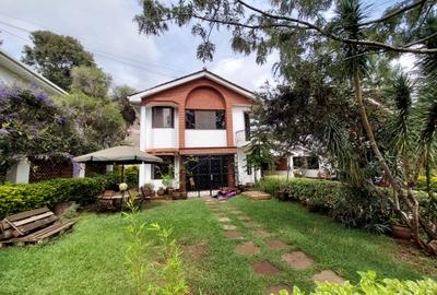 6 Bed Townhouse with En Suite at Kilimani Algeyo Road - 3