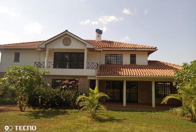 5 Bed Townhouse with En Suite at Off Ruaka Rd