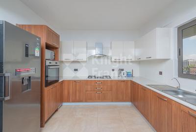 3 Bed Apartment with Swimming Pool at Rosewood Park - 3