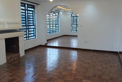 5 Bed Villa with En Suite at Mimosa Drive - 2