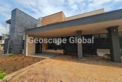 4 Bed Townhouse with En Suite in Lower Kabete