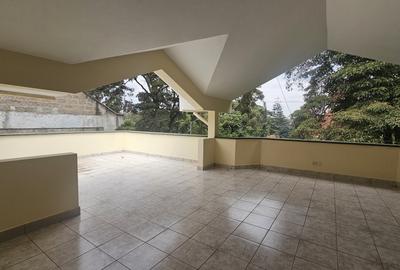 5 Bed Townhouse with En Suite at Grevillea Grove