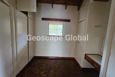 3 Bed House with En Suite in Runda