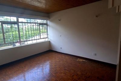 4 Bed Townhouse with En Suite in Kilimani