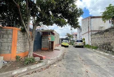 3 Bed House in Buruburu - 2