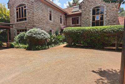 5 Bed Villa with En Suite in Karen - 3