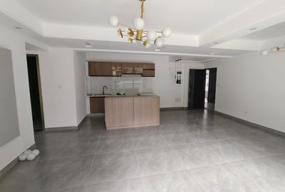 Serviced 2 Bed Apartment with Gym at Riverside Drive