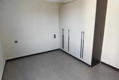 2 Bed Apartment with Gym in Kilimani - 2