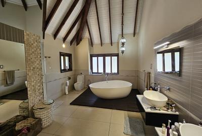 5 Bed House with En Suite in Lower Kabete - 3