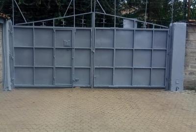 3 Bed House with En Suite in Eastern ByPass - 4