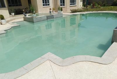 2 Bed House with Swimming Pool at Runda