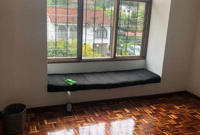 3 Bed Villa with Staff Quarters in Kileleshwa - 4