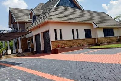 4 Bed House with En Suite at Kephis