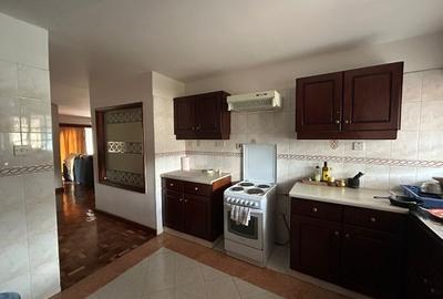 Serviced 1 Bed Apartment with En Suite at Lavington - 2