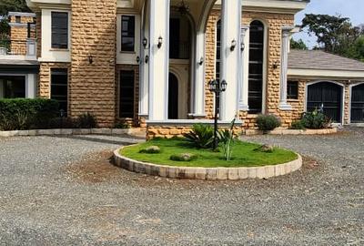 4 Bed House with En Suite at Ndege Rd - 4