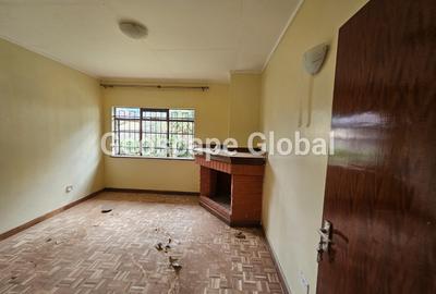 4 Bed Townhouse with En Suite in Spring Valley