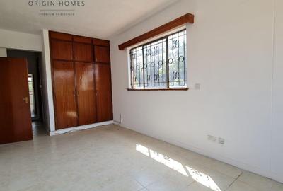 4 Bed Apartment with En Suite at Westlands