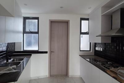 2 Bed Apartment with En Suite in Kileleshwa - 3