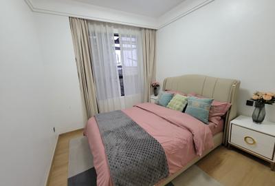 Serviced 2 Bed Apartment with En Suite in Lavington - 2