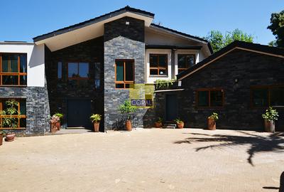 4 Bed House in Nyari