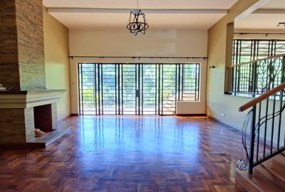 5 Bed Townhouse with En Suite at Lowerkabete - 4