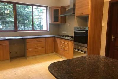 3 Bed House with En Suite in Muthaiga - 3