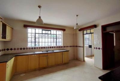 4 Bed Townhouse in Spring Valley - 4