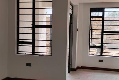 4 Bed Townhouse with En Suite at Veterinary Centre - 4