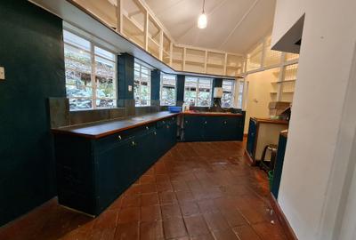 4 Bed House with En Suite at Gigiri