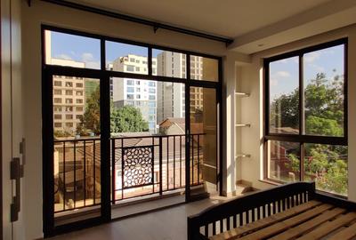 3 Bed Apartment with En Suite at Uchumi Rd