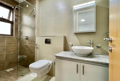 Serviced 2 Bed Apartment with En Suite at Lavington